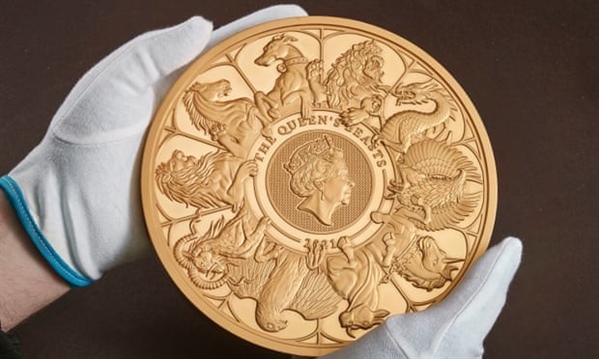 ضرب سکه طلا 10 کیلویی حیوانات ملکه الیزابت